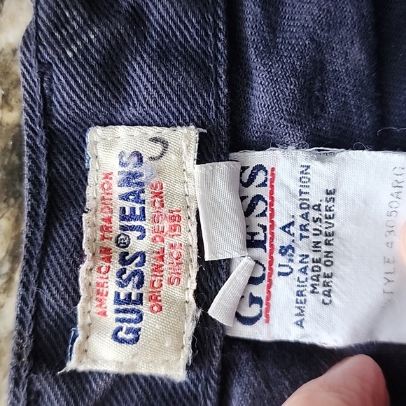GUESS Jeans Women's  Deep BLUE Triangle Patch Made In USA. VINTAGE! - Picture 4 of 10